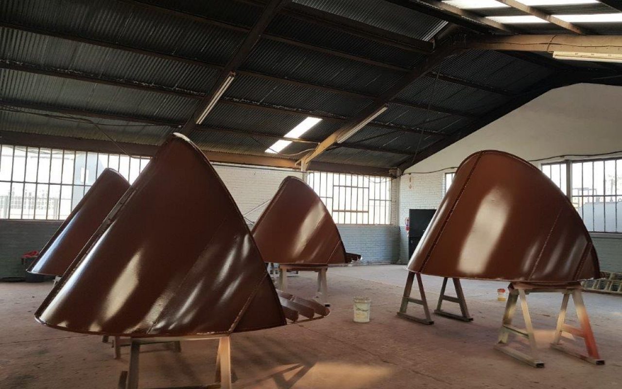 2000㎡ Under Roof Painting Area